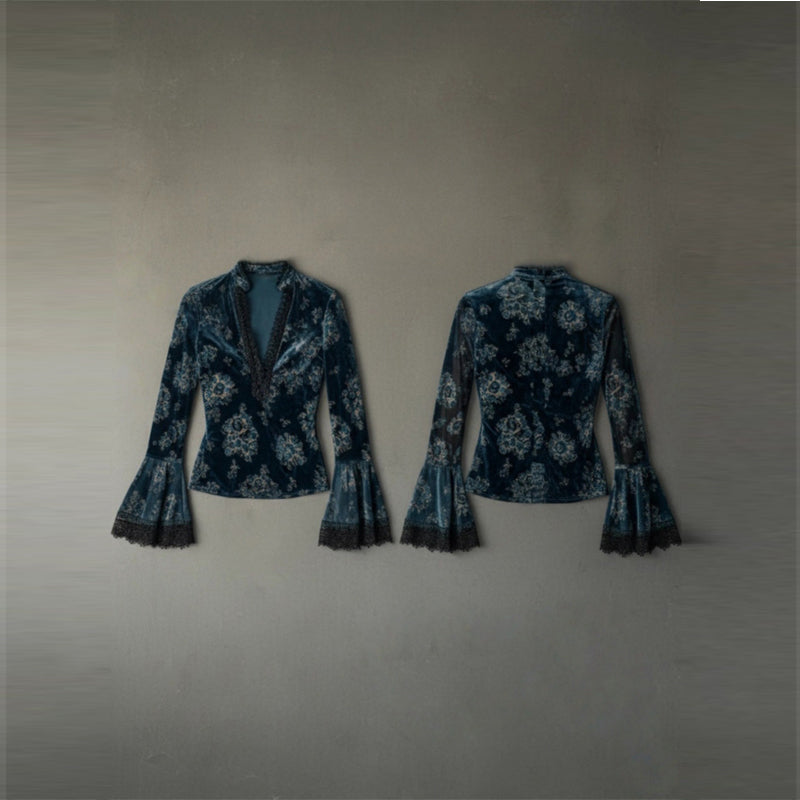 Women's Retro Lace Panel Blouse Elegant V-Neck Print Bell Long Sleeve Top For Spring Autumn Daily Wear