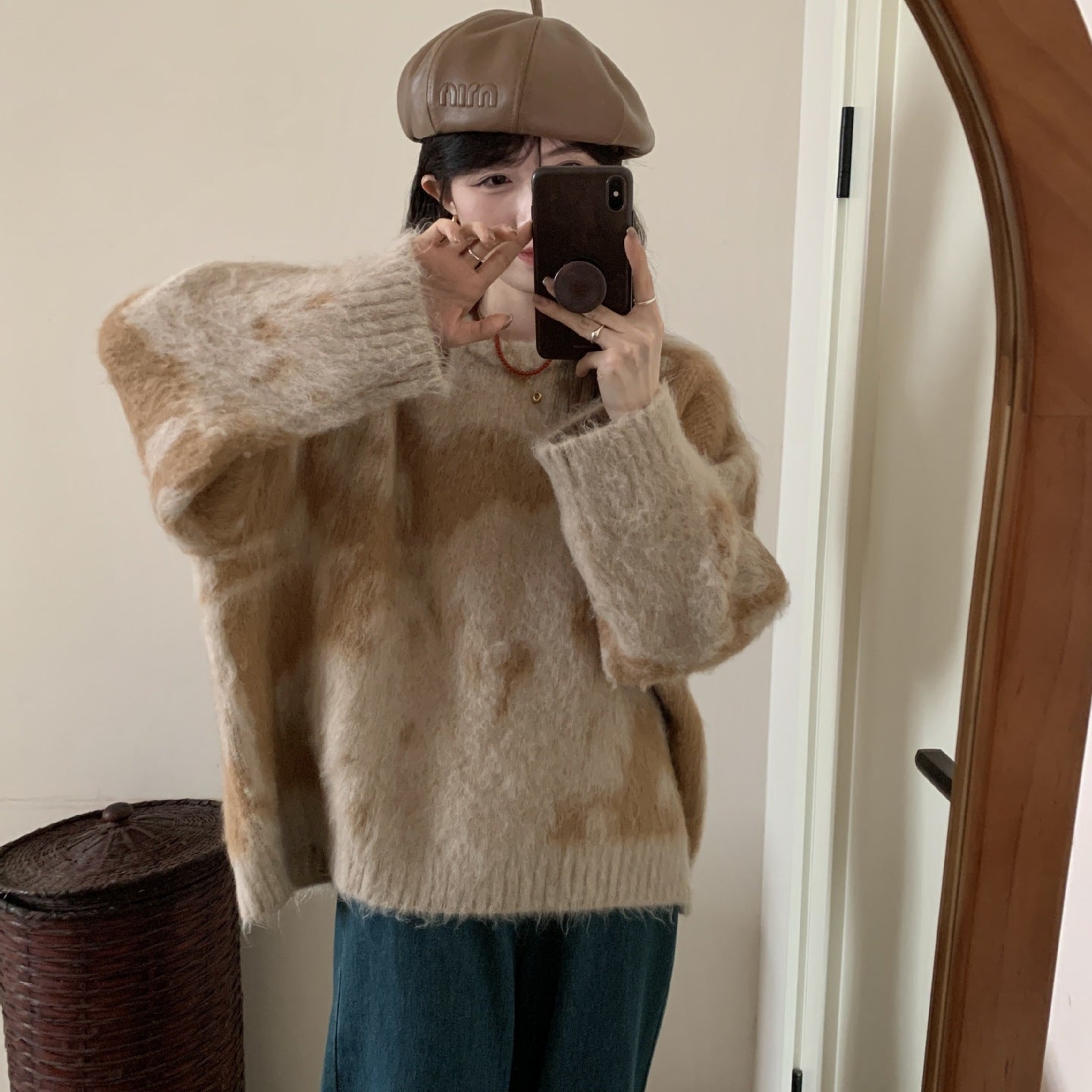 Womens Fashionable Casual Loose-fit Knit Sweater